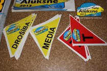 http://stickershop.lv/uzlimes/uploads/photos/c5d310ba10d6315e90cd471846863709.jpg